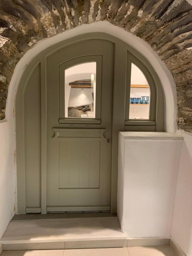 Serenity Living Platia, Tinos Platiá