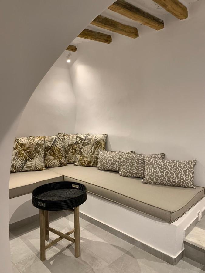 Serenity Living Platia, Tinos Ferienhaus Platiá